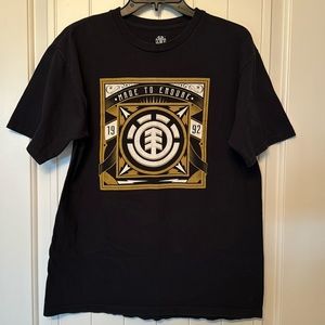 Element men’s black short-sleeved t-shirt in VGUC.